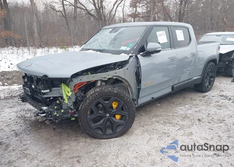 2023 Rivian R1T Adventure Quad Motor Large Pack из США, поврежденный, VIN 7FCTGAAA1PN023509